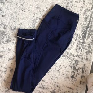 Dark blue lulu running tights